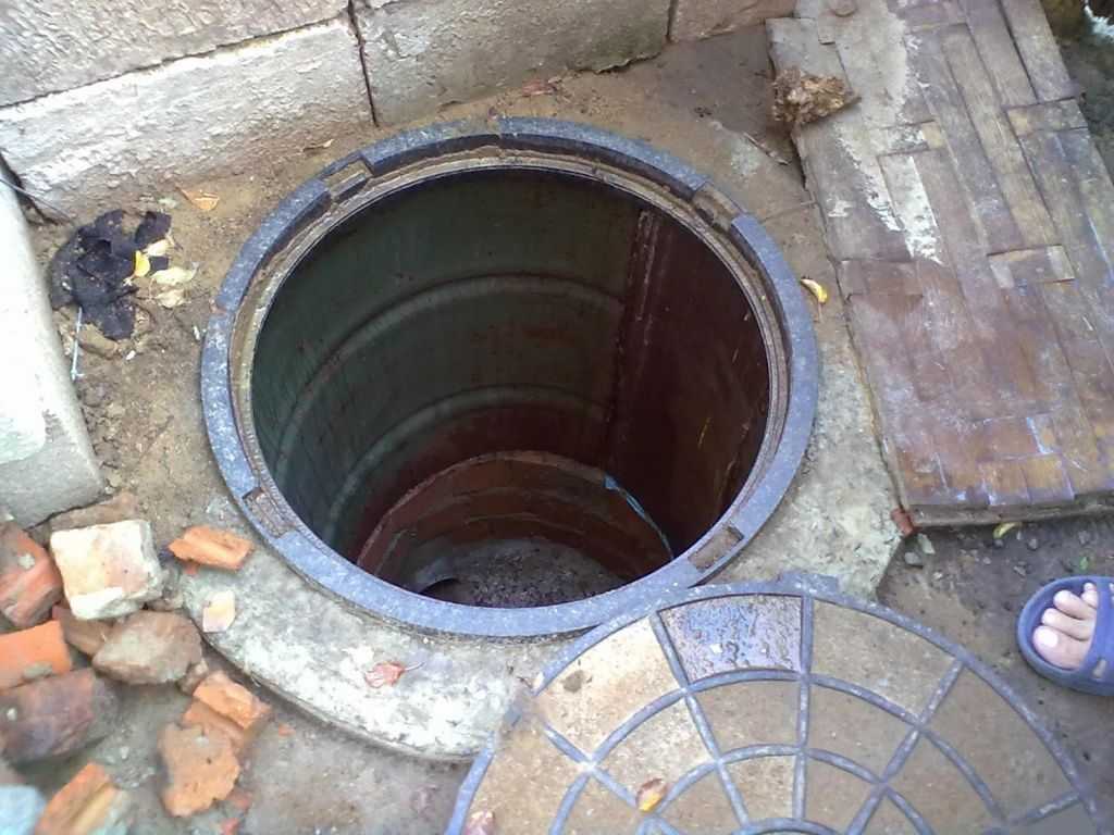 Выгребная яма для туалета на даче своими руками